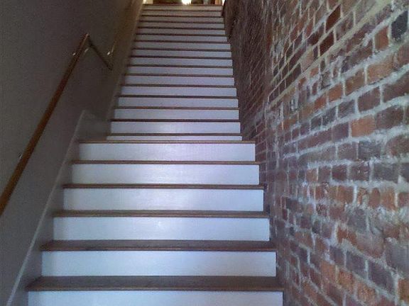 4th image of 115 N 5th St