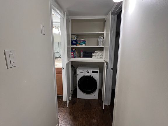 2nd image of 355 E Thomas Rd Unit B209