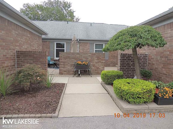 2nd image of 14770 Palmetto Ct
