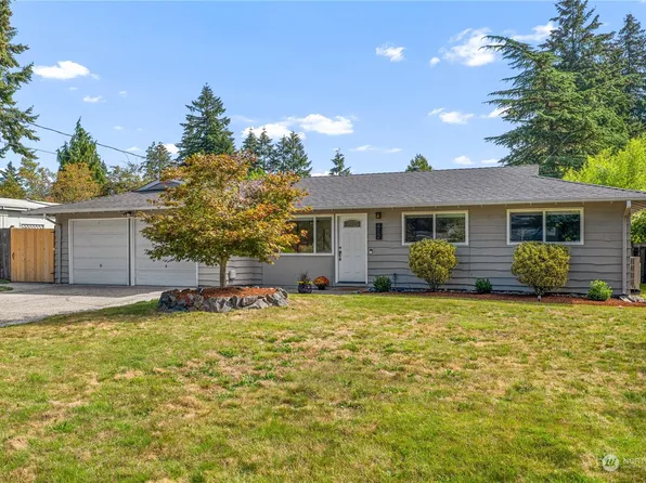 412 164th Avenue NE, Bellevue, WA 98008