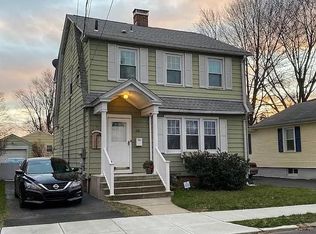 88 Central Ave, Hamden, CT 06517