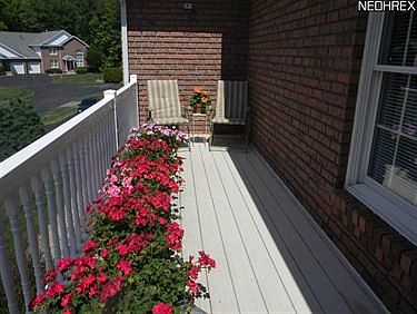 5th image of 106 Turnberry Ct NE
