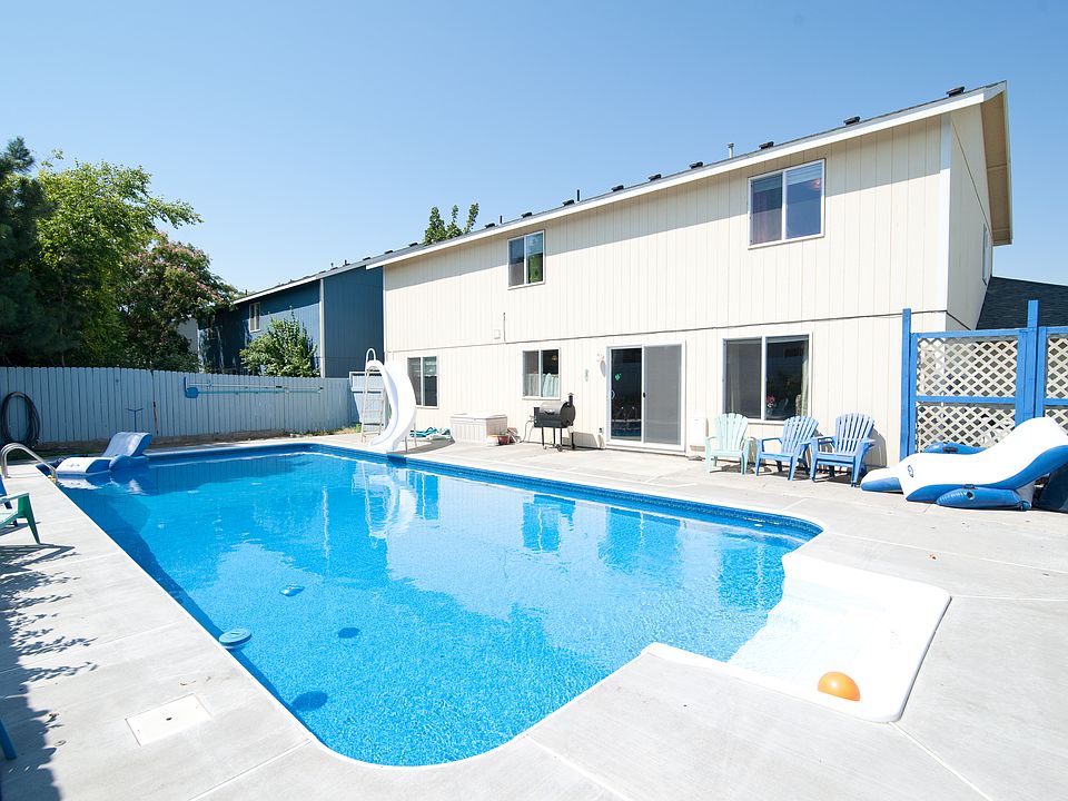 1st image of 5507 Flores Ln