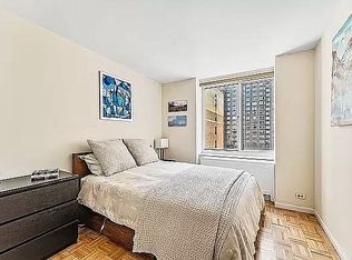 300 E 90th St APT 3A, New York, NY 10128
