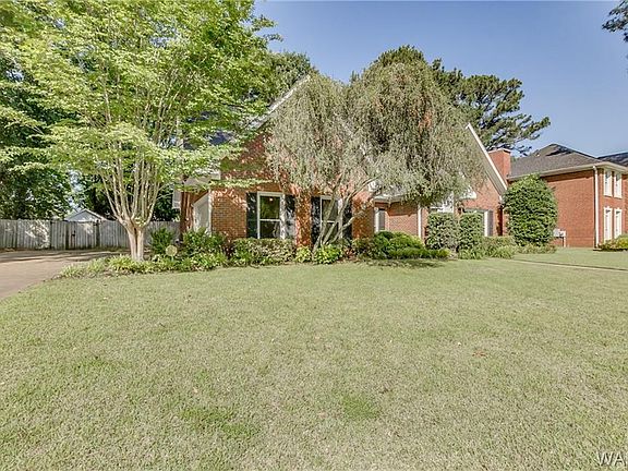 3rd image of 1611 Teal Cir