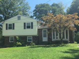 4503 Picot Rd, Alexandria, VA 22310