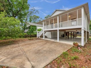 101 NW 18th St, Oak Island, NC 28465