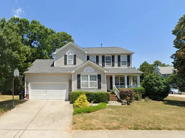 205 Laurens Way, Chapel Hill, NC 27516