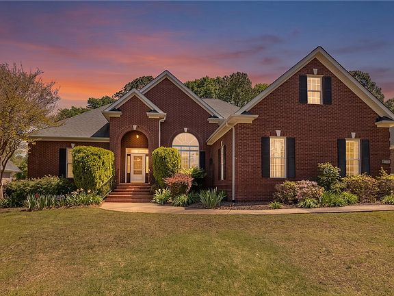 2nd image of 115 McPhail Farms Cir