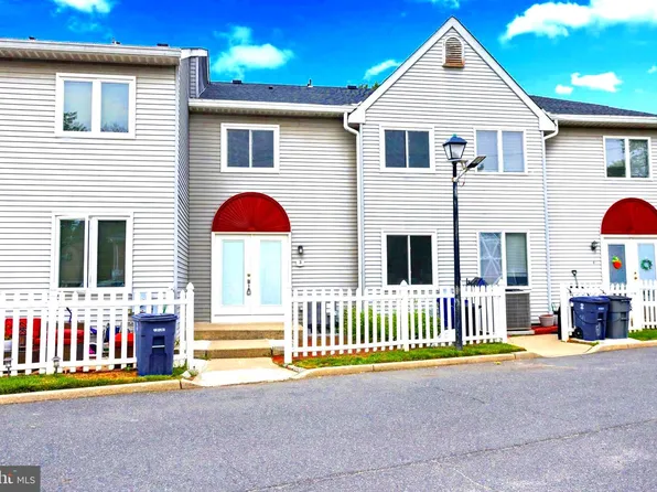 3 Wyndam Pl, Florence, NJ 08518