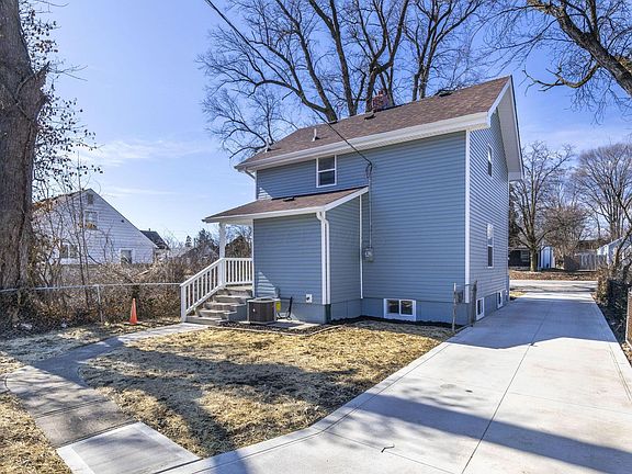 4th image of 2276 Parkwood Ave