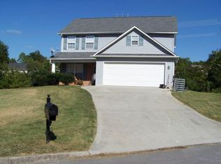 8724 Finchwood Ln, Knoxville, TN 37924