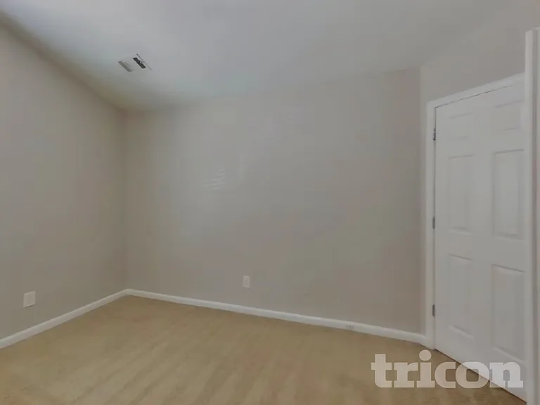 3364 Estes Dr — Photo 8
