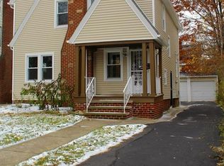 3562 Bainbridge Rd, Cleveland Heights, OH 44118