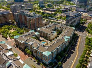 12001 Market St APT 219, Reston, VA 20191