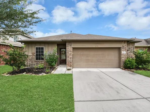 8706 Morning Dove Ln, Baytown, TX 77521