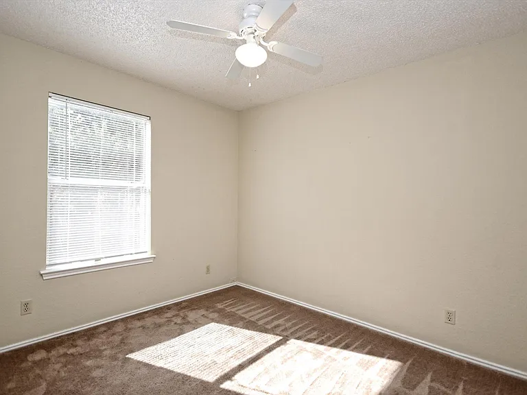 511 Cutty Trl #A — Photo 15