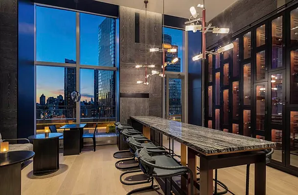 Rented by E Realty International Corp | media 71