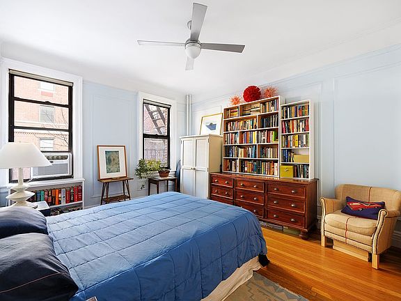 5th image of 130 W 16th St APT 36