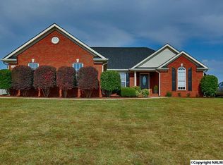 145 Delta Pine Dr, Huntsville, AL 35811