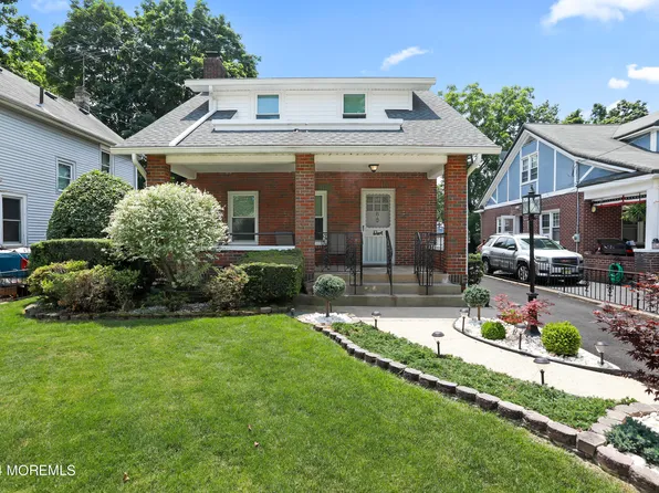 8 Fulton Street, Freehold, NJ 07728