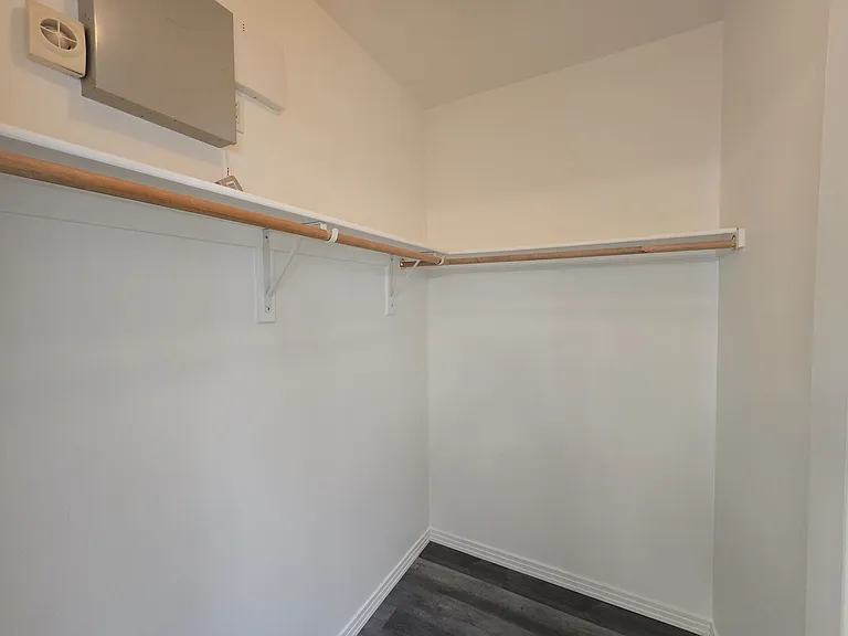 4421 Blue Juniper Loop — Photo 15