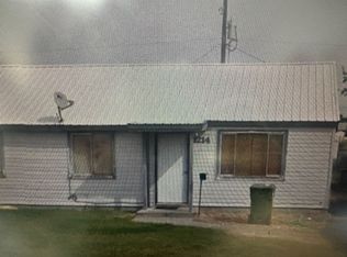 1214 Adair Dr, Moses Lake, WA 98837