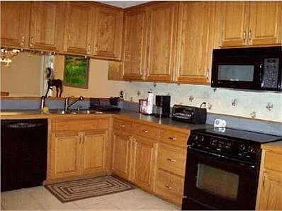 Wonderfully big kitchen - 2964 Paddington Dr
