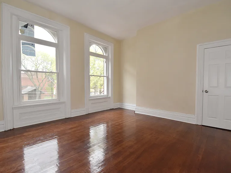 1005-1 Sheffield St — Photo 11