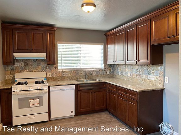 3rd image of 1131 N Avenue 56 APT C
