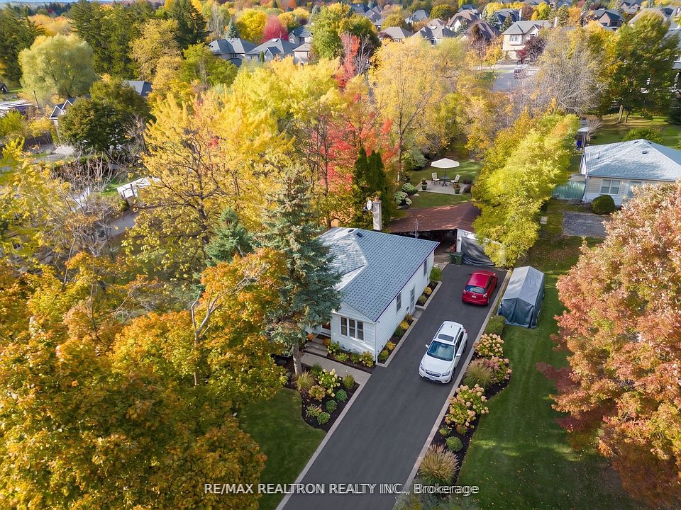 1st image of 162 Weldrick Rd W