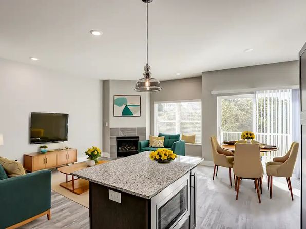 2233 Michigan St NE #535