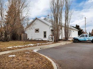 4824 N 50th St, Stettler, AB T0C 2L0