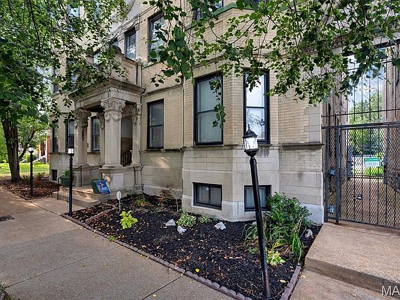 3rd image of 4309 Maryland Ave APT 10B