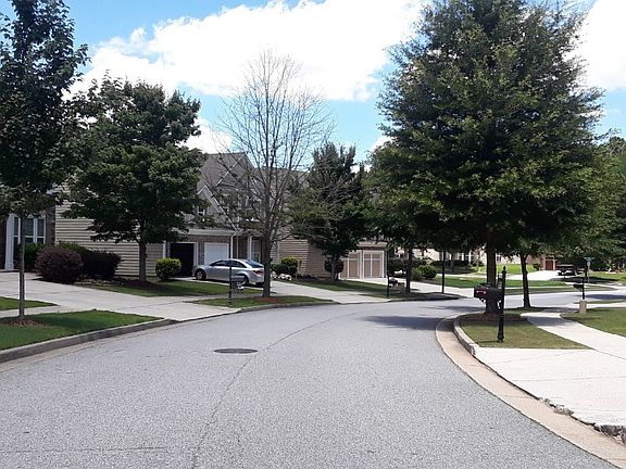 5th image of 928 Harvest Brook Dr