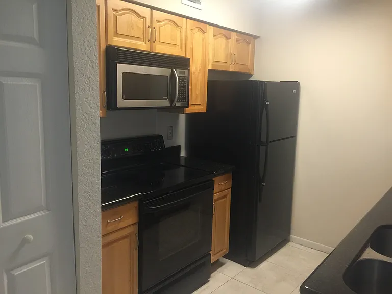 2880 N Oakland Forest Dr #110 — Photo 7
