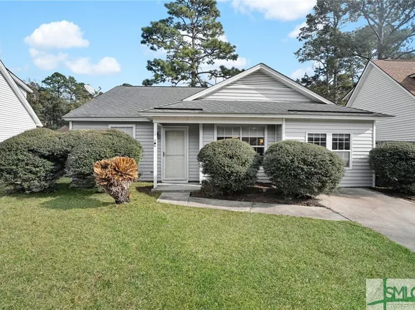 8 Quail Forest Lane, Savannah, GA 31419