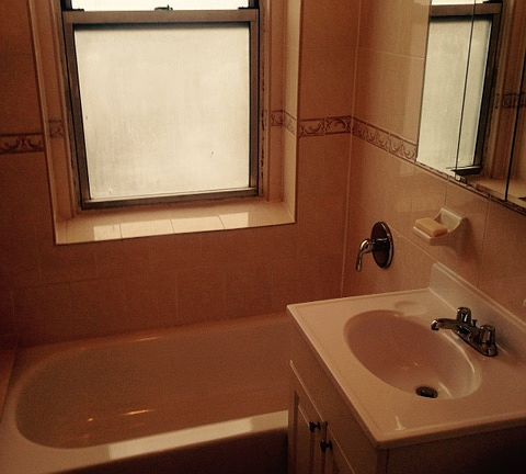 5th image of 580 E 17th St APT 5A