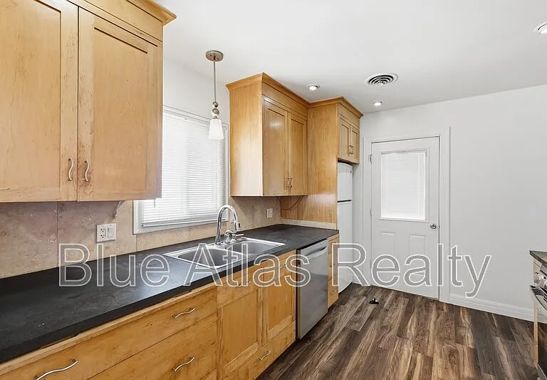 2112 Ederville Rd S — Photo 8