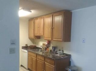 3 Post Oak Ln APT 10, Natick, MA 01760