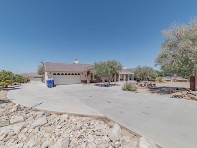 16926 Ocotilla Rd, Apple Valley, CA, 92307