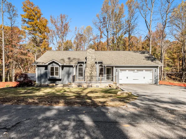 54 Chalet Dr, Sautee Nacoochee, GA 30571