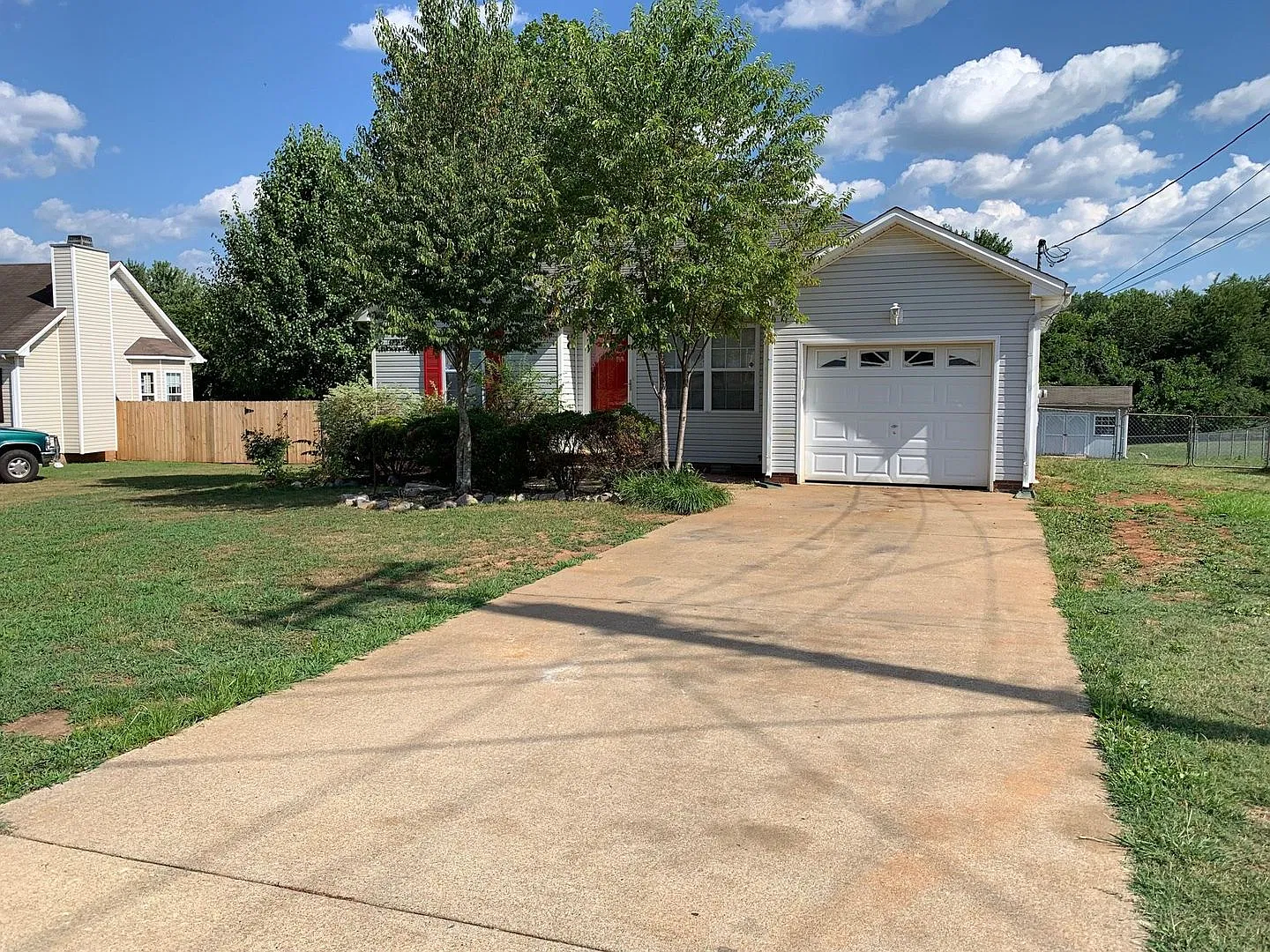Exit 1, Close to Post. 3 bed 2bath. Northeast Elem, Middle & High! — Photo 1