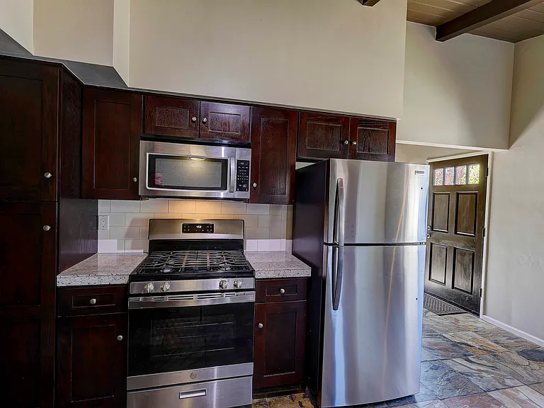 Kitchen appliances