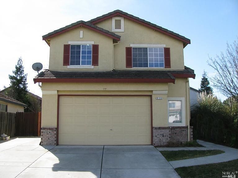 1st image of 936 Summerbreeze Ct