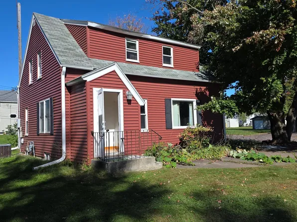 209 W Euclid Ave, Barron, WI 54812