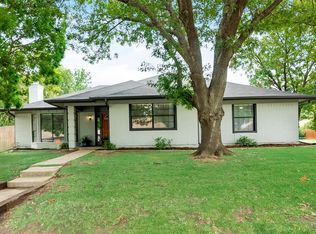 4717 Applewood Rd, Fort Worth, TX 76133