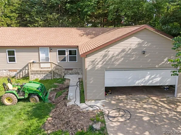 148 Highway D, Kaiser, MO 65047