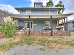 201 W Acres St #203, Norman, OK 73069
