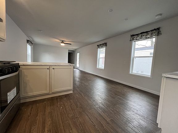 4th image of 13496 Pinewood Dr #373